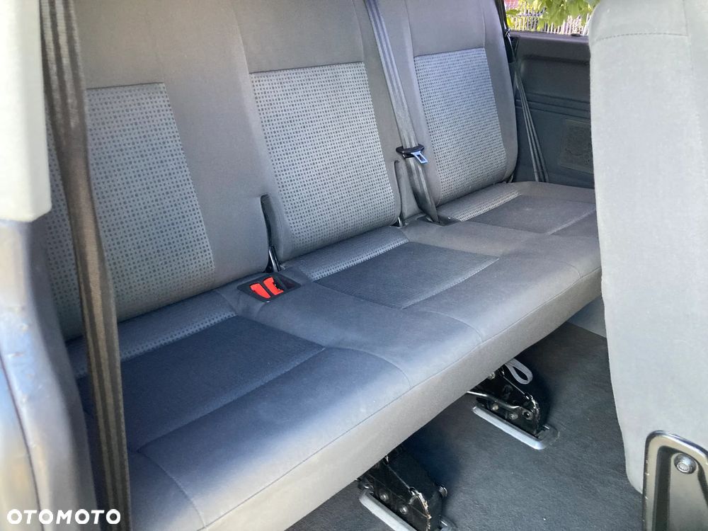 Volkswagen Caravelle L2 - 21
