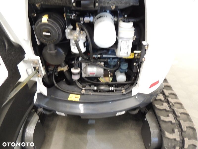Bobcat E20 - 7