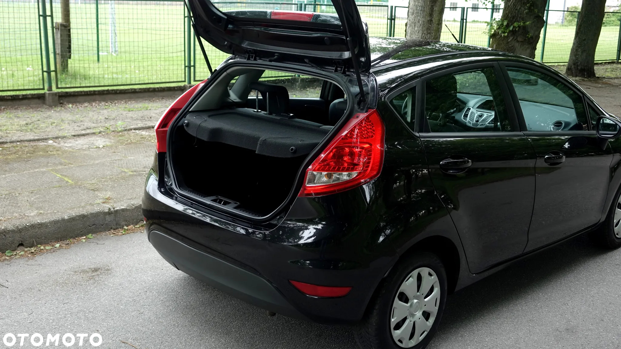 Ford Fiesta 1.25 Celebration - 34