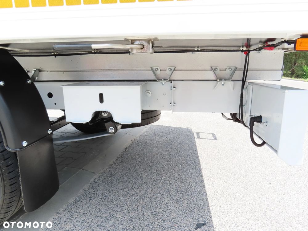 Renault Master 2.3 dCi 163 Km WZMACNIANY Chłodnia -20*C + 30*C Z Izoterma 4.20 Cm 8 Euro Palet Zasilanie V230 Funkcja Grzania Kabina Sypialniana WEBASTO Stan Jak NOWY - 20