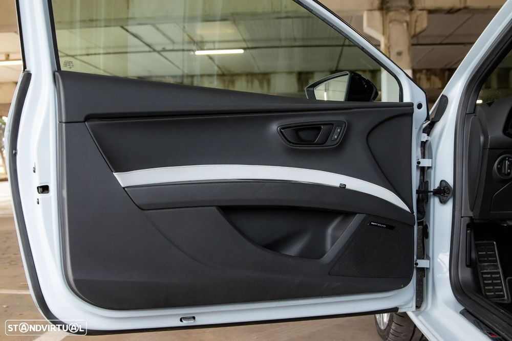 SEAT Leon SC 2.0 TSI Cupra DSG S/S - 19