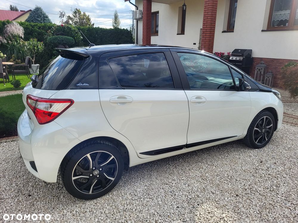 Toyota Yaris 1.5 Selection - 11