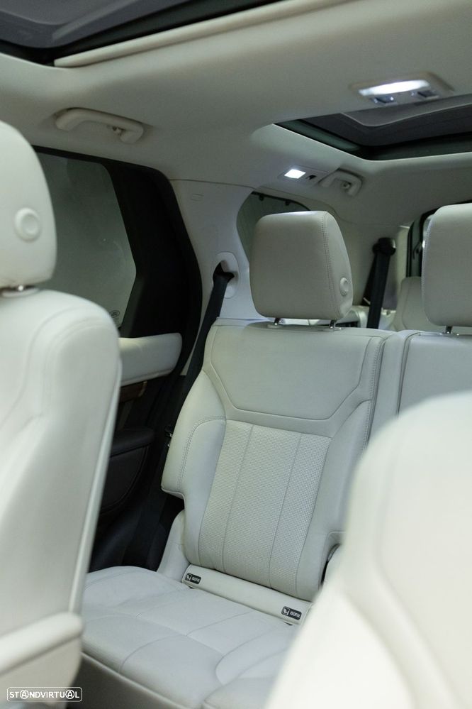 Land Rover Discovery 3.0 TD6 HSE Auto - 54