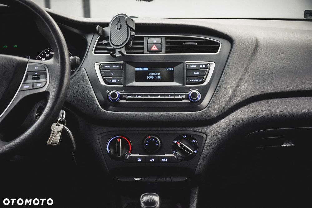 Hyundai i20 1.2 Comfort - 33