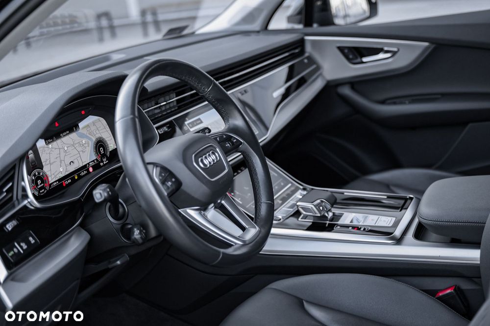 Audi Q7 - 12