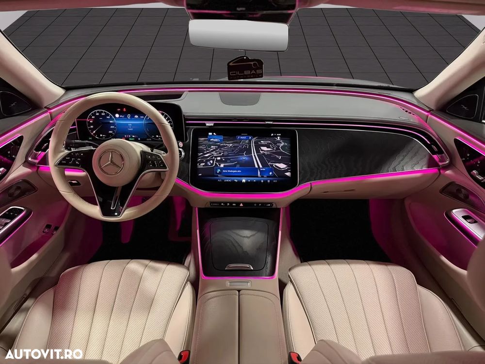 Mercedes-Benz E 400e 4Matic 9G-TRONIC - 22