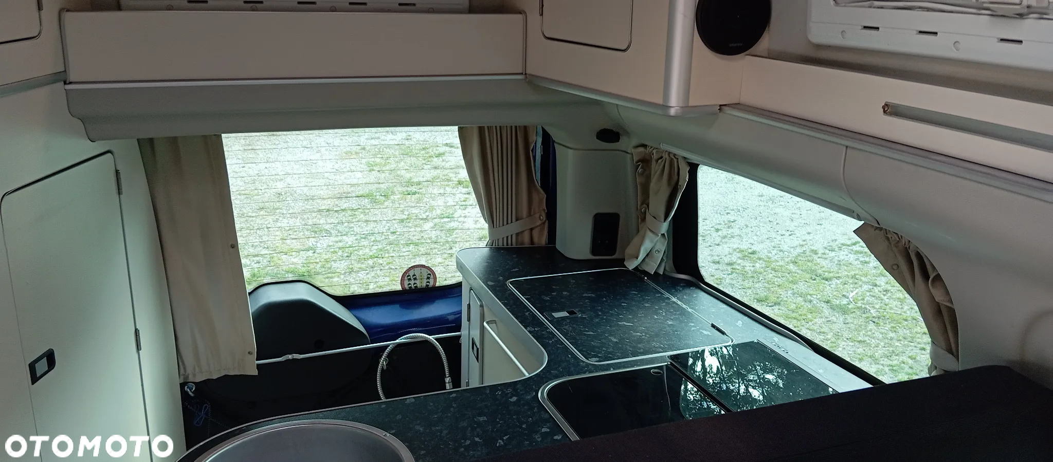 Ford Westfalia Nugget - 17