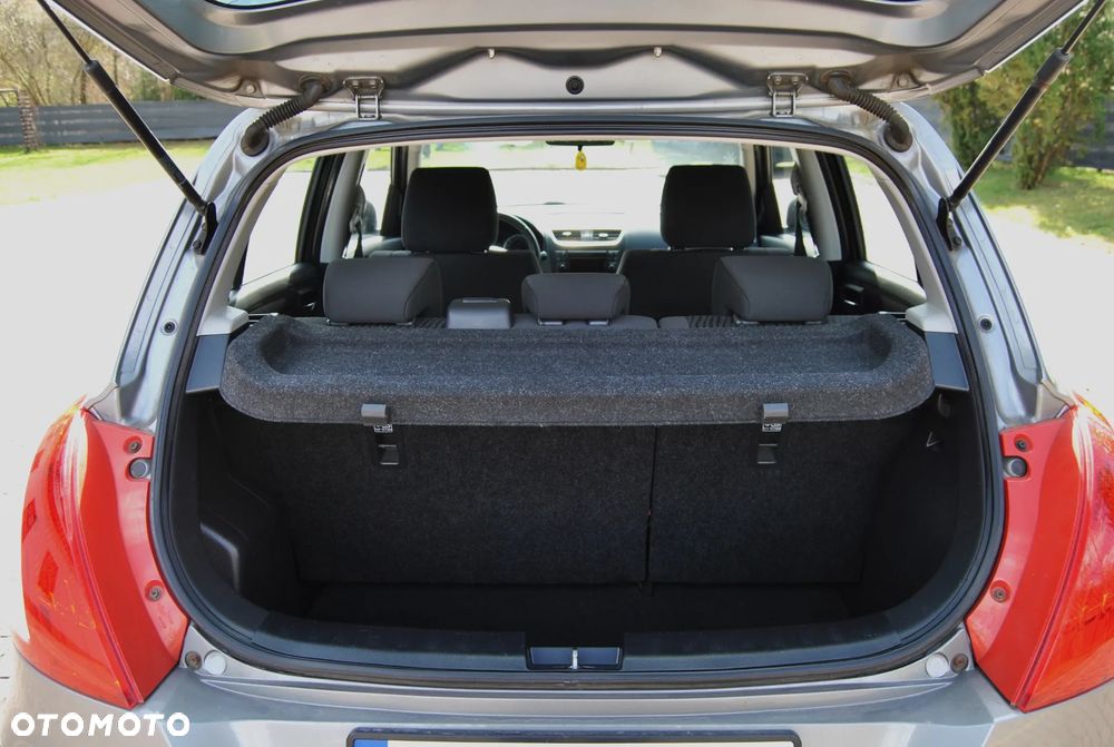 Suzuki Swift - 12