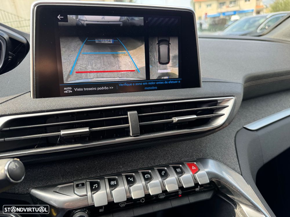 Peugeot 3008 1.2 PureTech GT Line - 6