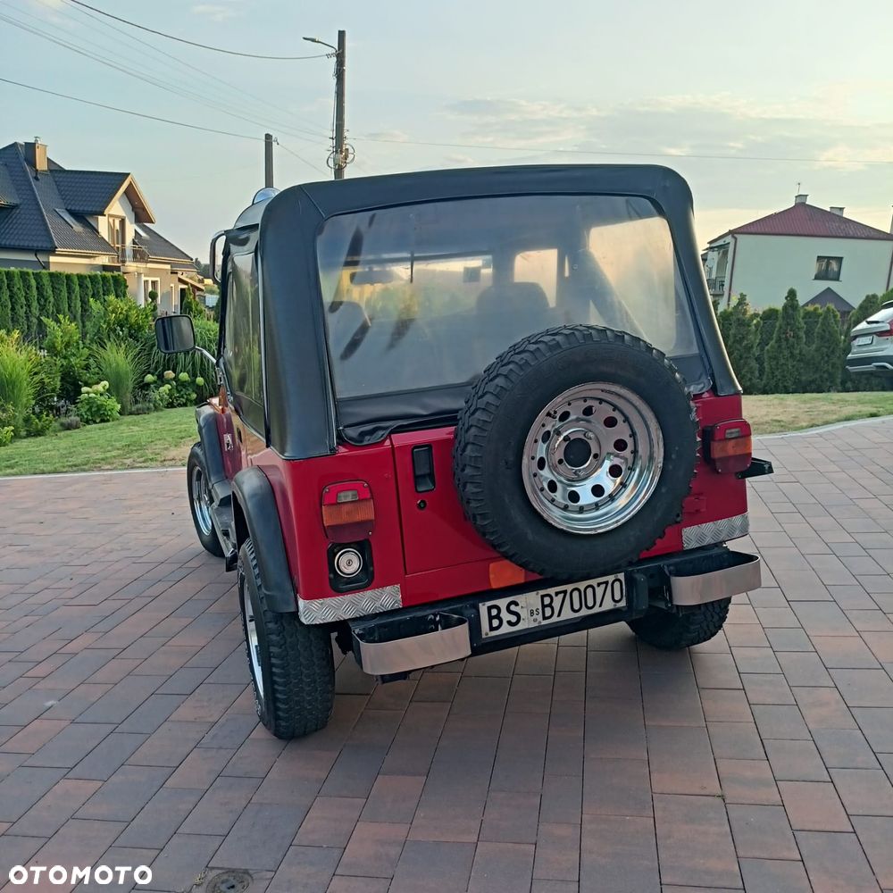 Jeep Wrangler 2.5L - 5