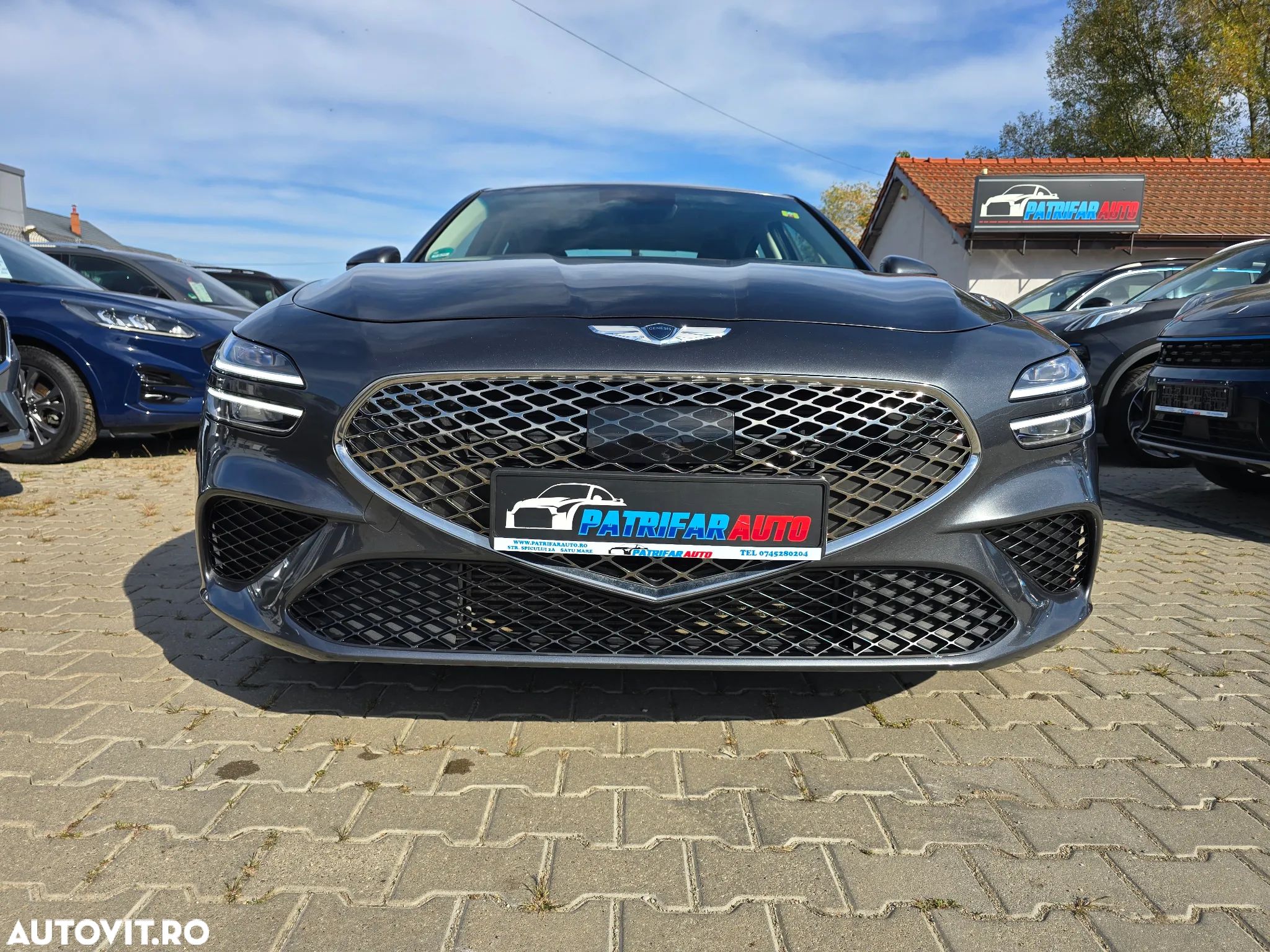 Genesis G70 - 1