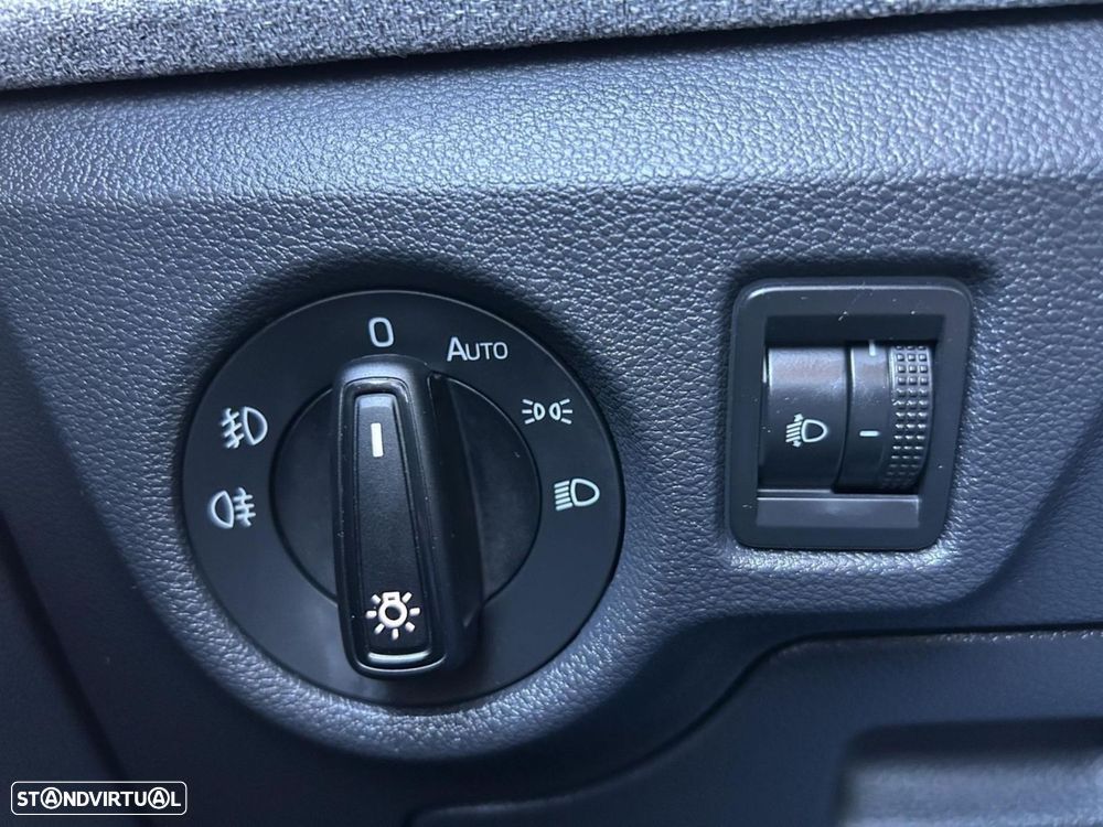 Skoda Kamiq 1.0 TSI Ambition DSG - 9