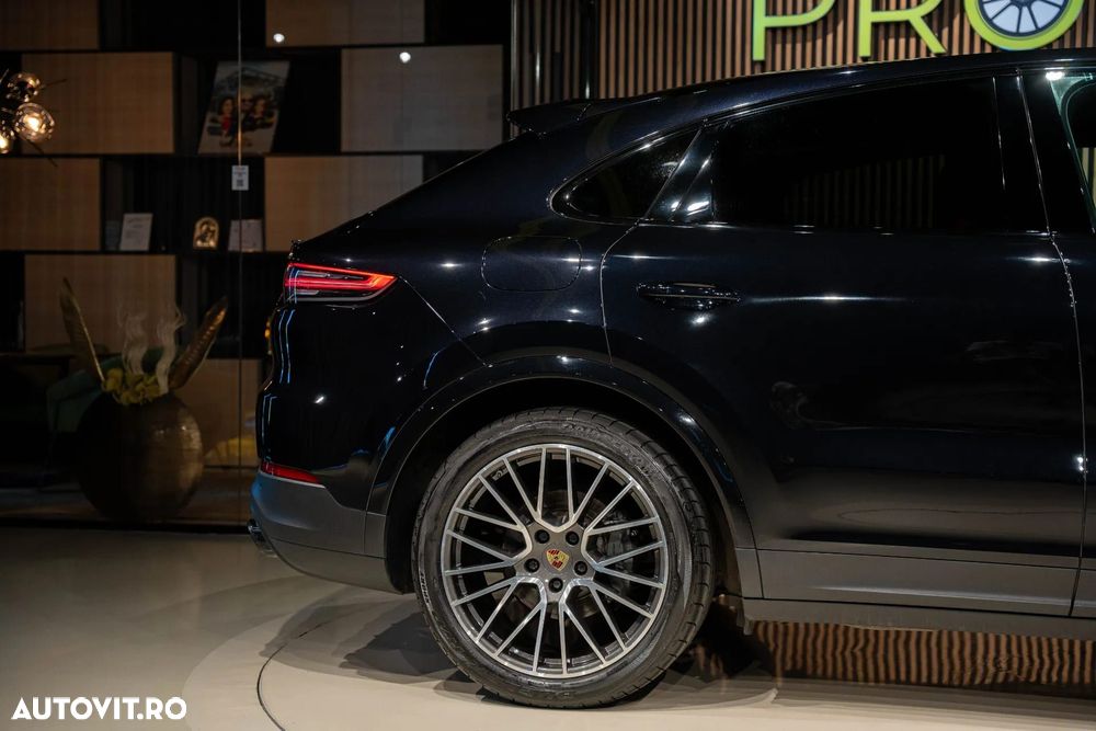 Porsche Cayenne Coupe - 14