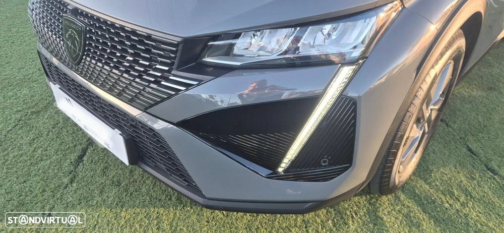 Peugeot 408 1.2 Hybrid Allure e-DCS6 - 6