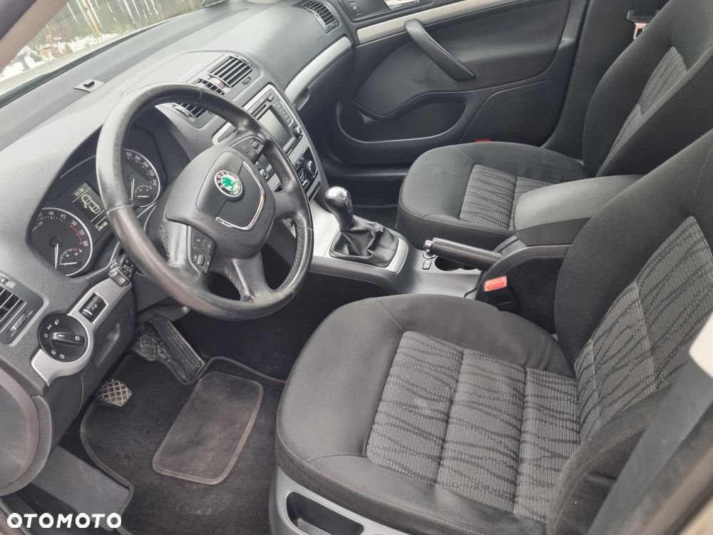 Skoda Octavia 2.0 TDI Elegance - 11