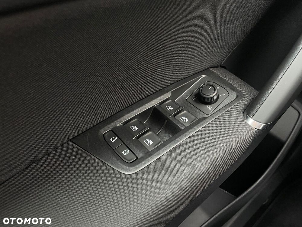 Volkswagen Touran 1.5 TSI EVO Comfortline Plus DSG - 24