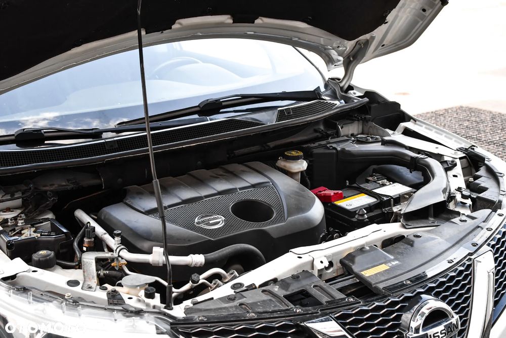 Nissan Qashqai 1.5 dCi Acenta EU6 - 14