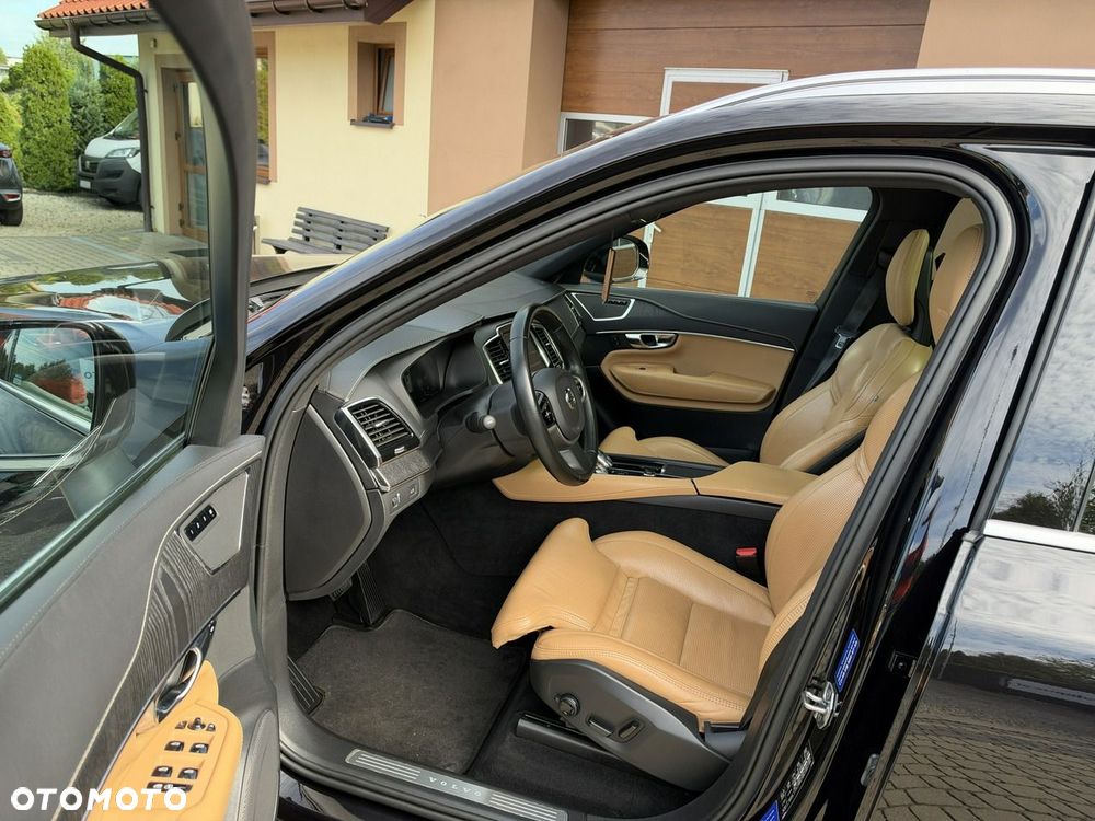 Volvo XC 90 B5 D AWD Inscription - 21