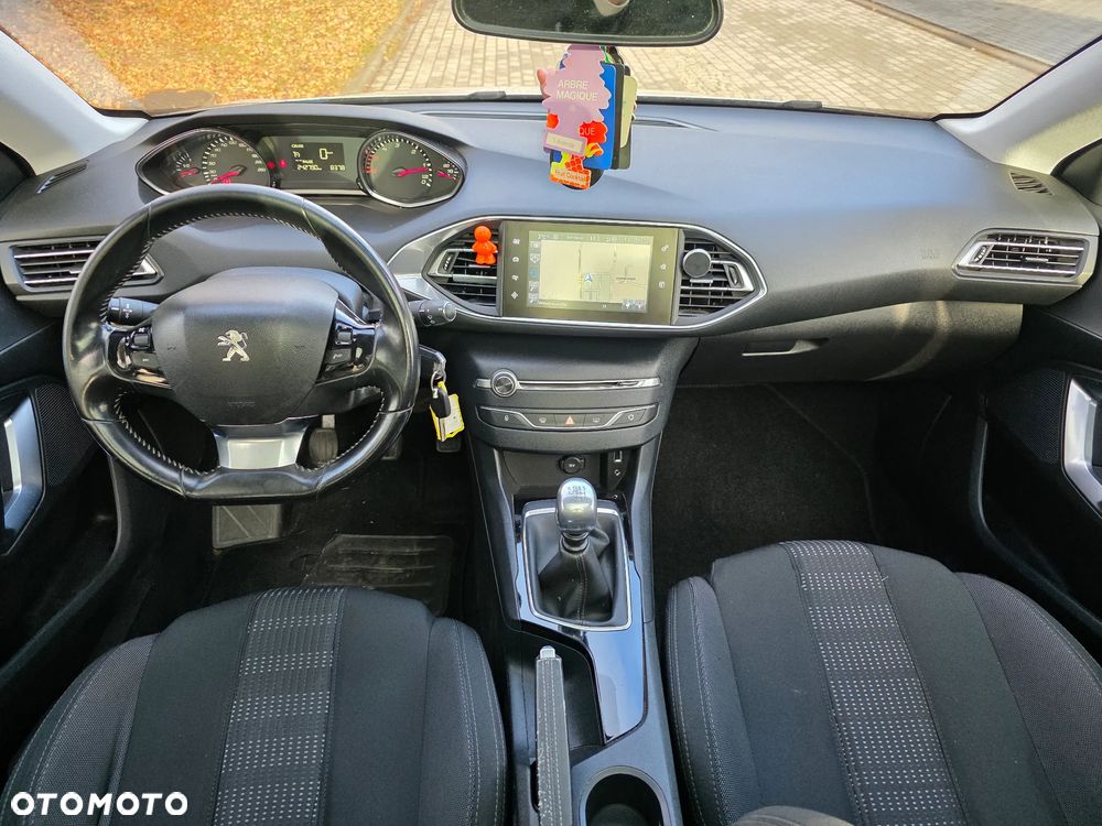 Peugeot 308 BlueHDi 120 Stop & Start Business-Line - 32