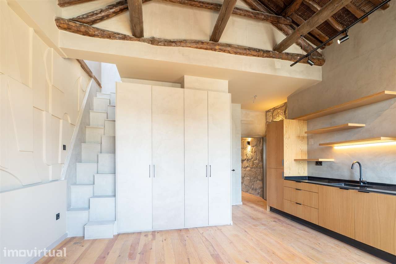 Apartamento T1 Duplex com Varanda no Bonfim - Grande imagem: 5/17