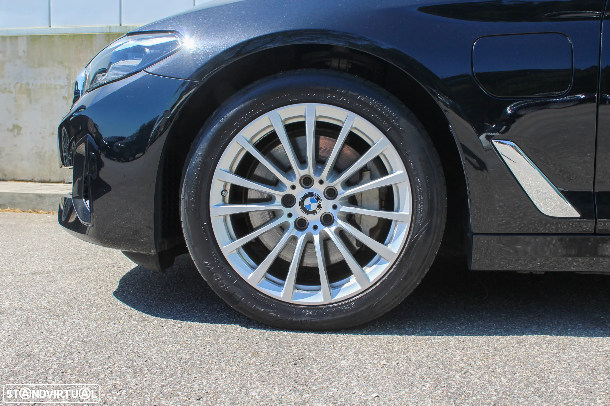 BMW 530 e - 18