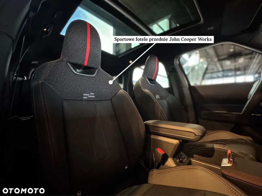 MINI John Cooper Works - 24