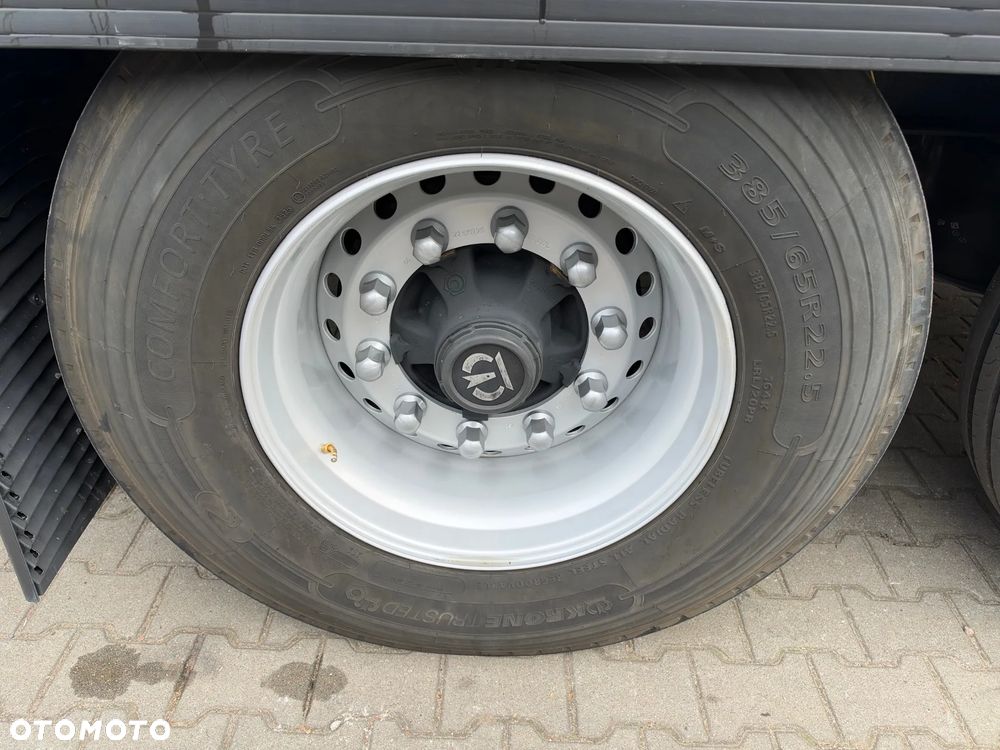 Krone Izoterma, oś podnoszona, Winda DHOLLANDIA 2,5T!! - 13