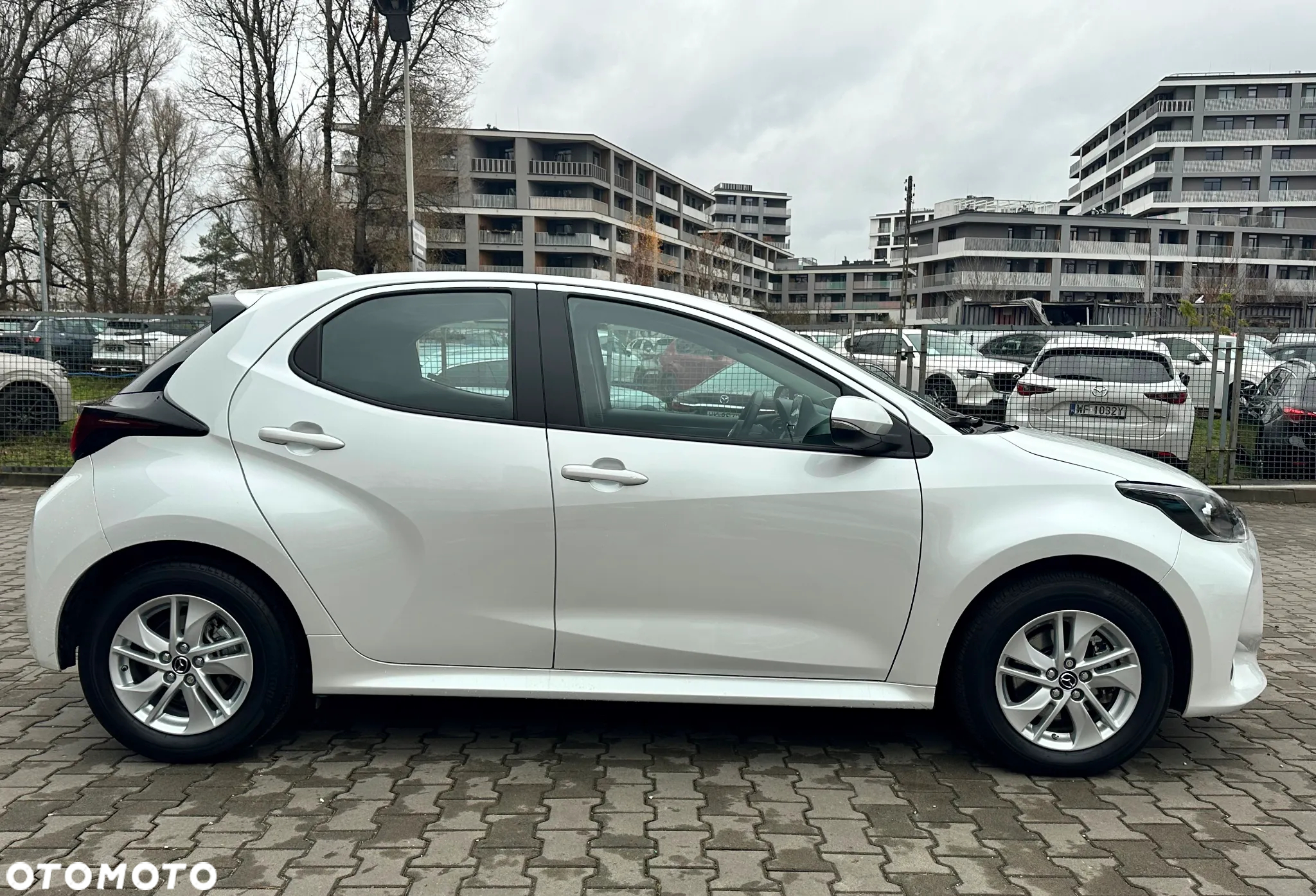 Mazda 2 - 7