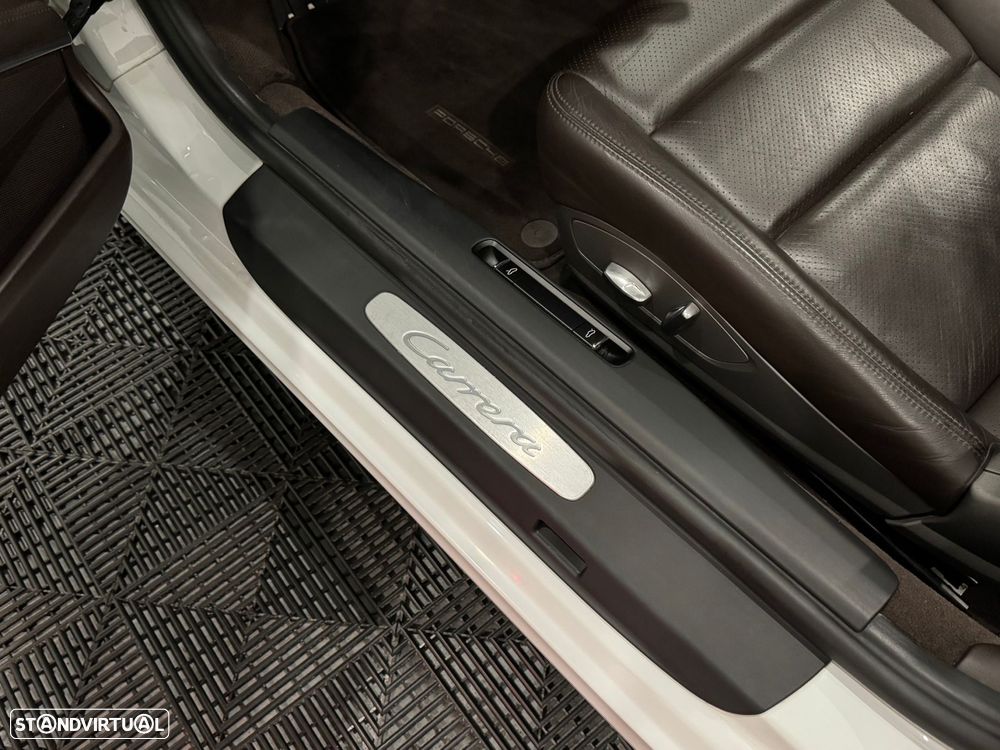 Porsche 911 (991) Carrera 2 - 51