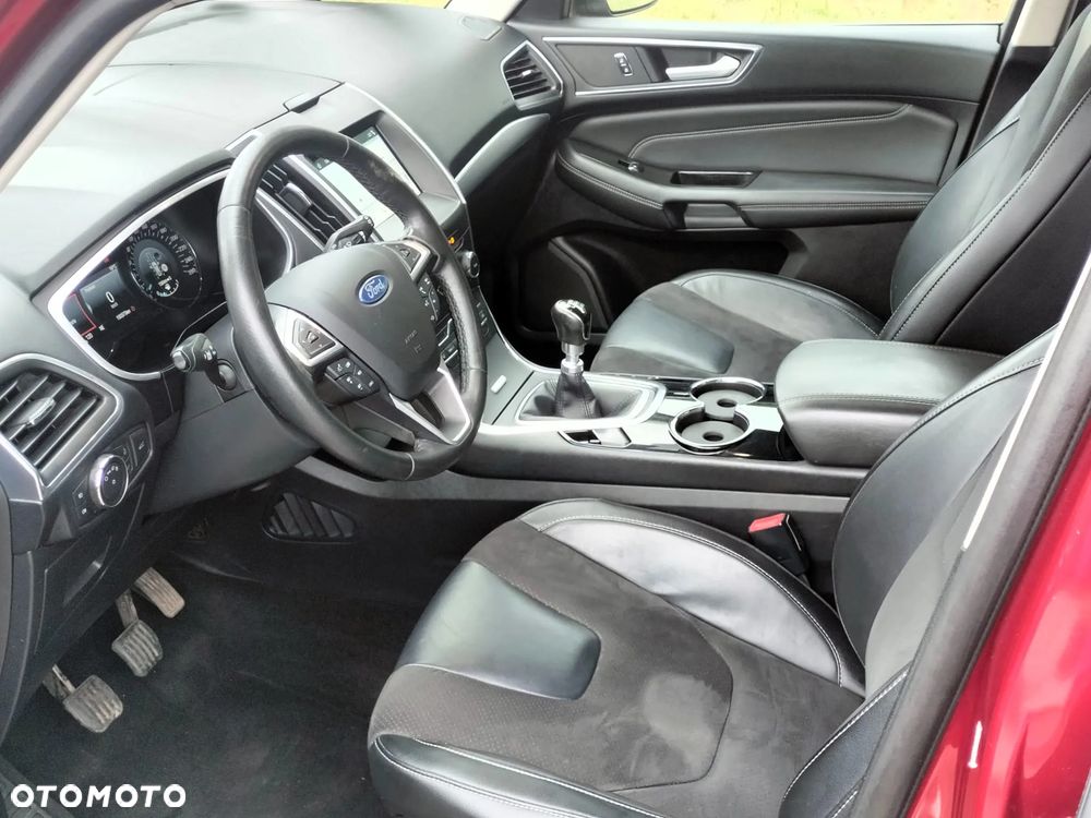 Ford S-Max 2.0 TDCi Titanium - 24