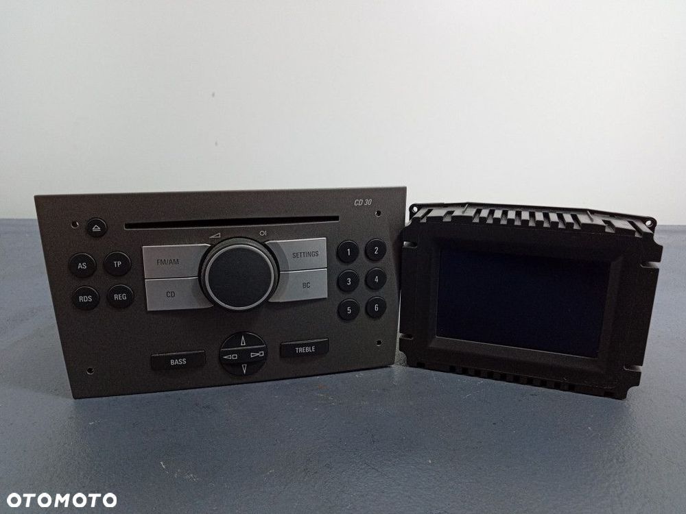 VECTRA C SIGNUM RADIO FABRYCZNE OEM CD30 13190853 - 1