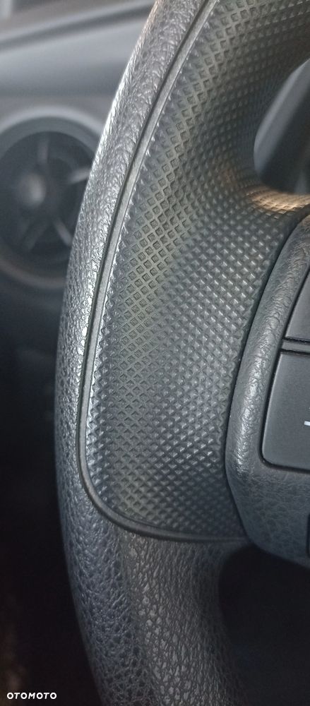 Toyota Corolla 1.6 Active - 7