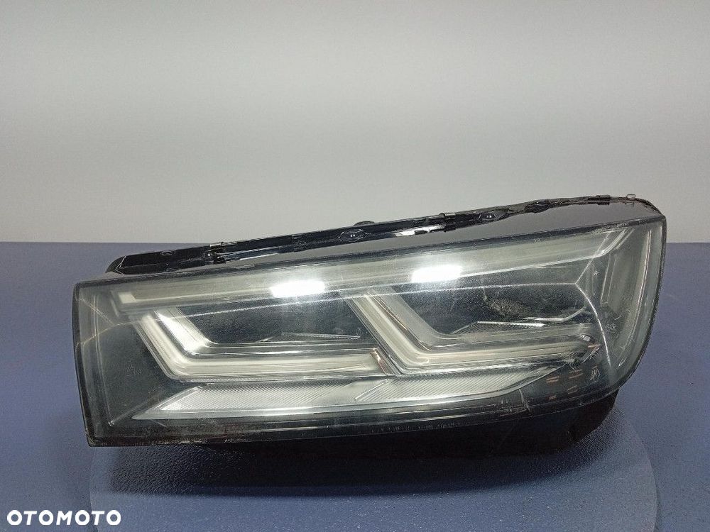 AUDI Q5 II FY REFLEKTOR LEWY PRZÓD LAMPA PRZEDNIA 80A941033 - 1