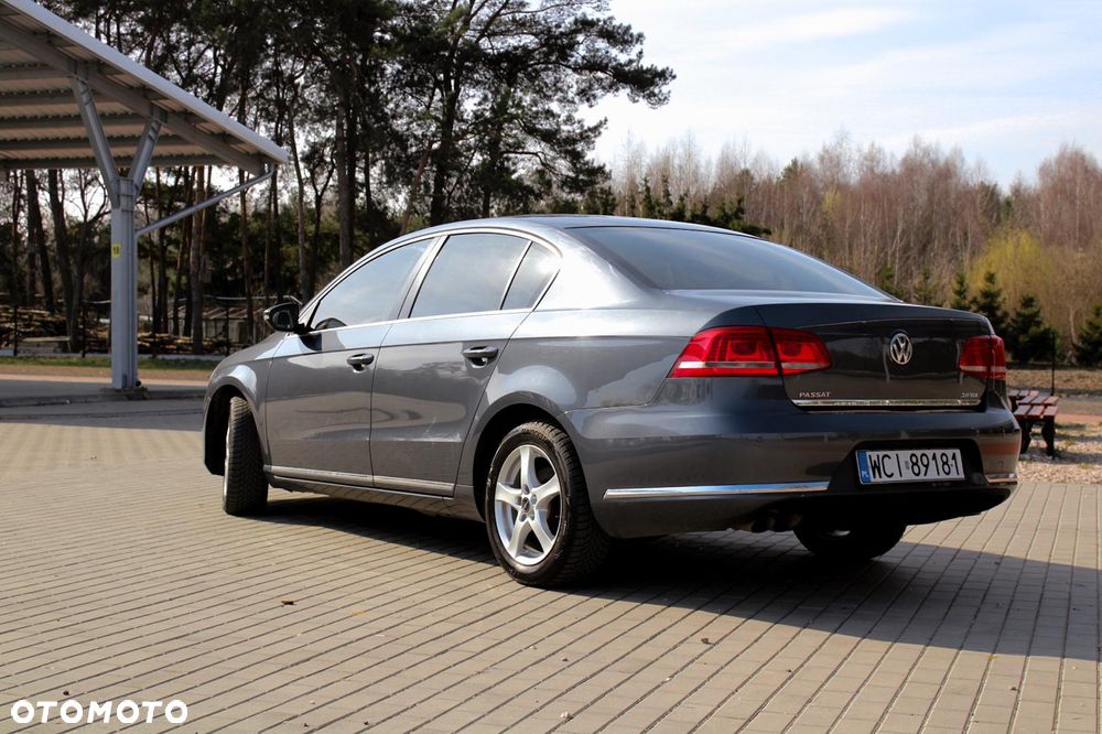 Volkswagen Passat Variant 2.0 TDI DSG BlueMotion Technology Trendline - 7