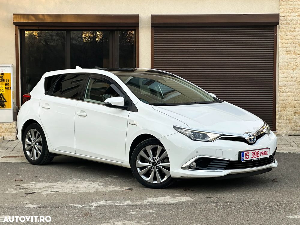 Toyota Auris 1.8 VVT-i Hybrid Automatik Edition S+ - 1