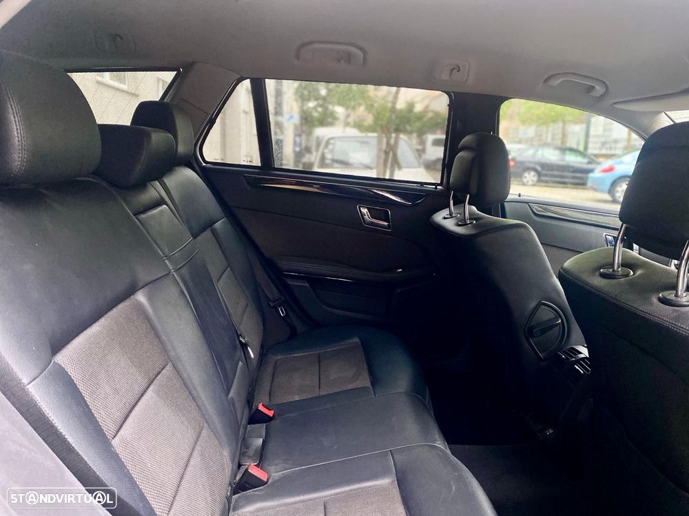 Mercedes-Benz E 220 CDi Avantgarde BE Auto. - 28