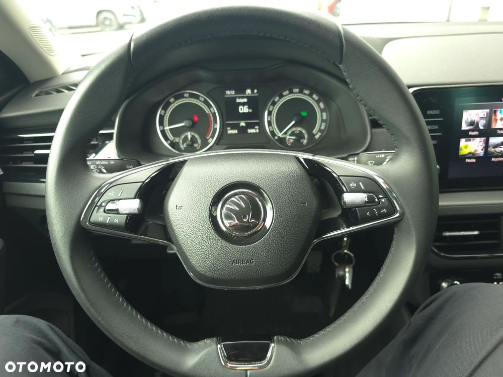 Skoda Kamiq 1.0 TSI Ambition DSG - 17