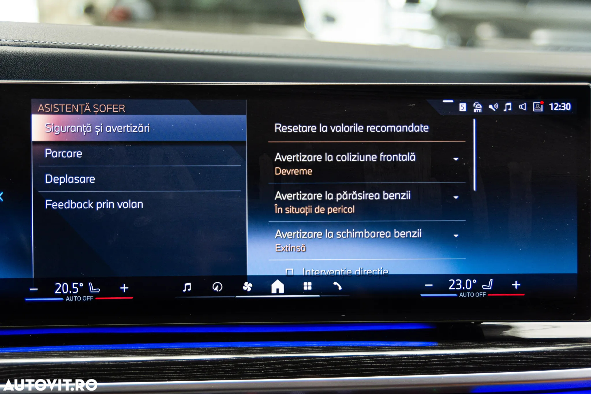 BMW Seria 7 740d xDrive MHEV - 26