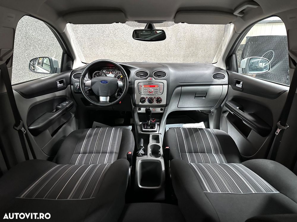 Ford Focus 1.6 16V Aut. Trend - 5