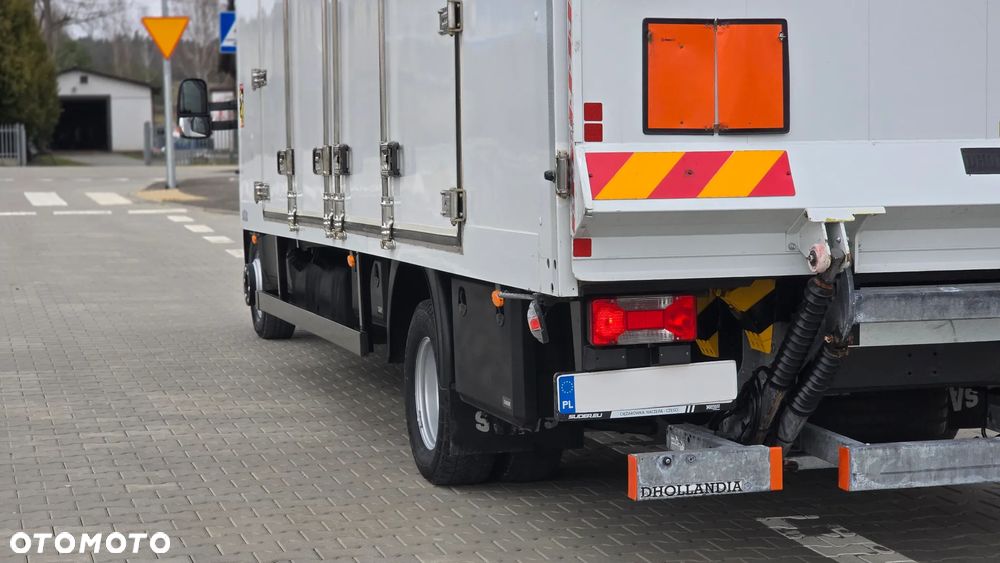 Iveco IVECO DAILY 72C18 3.0 180KM DMC 7200 ❗❗ KONTENER 15 PALET / OTWIERANY BOK / ZABUDOWA SAXAS / WINDA DHOLLANDIA 1000KG / NOWY TACHOGRAF / HI-MATIC / ZAWIESZENIE PNEUMATYCZNE AIR-PRO / RADAR  / ADR / SERWIS ASO / KABINA SYPIALNIA / ROZSTAW OSI 5.10 / ŁADOWNOŚĆ 3200KG / LAWETA / CHŁODNIA / RAMA❗❗ JAK NOWY❗❗ - 19