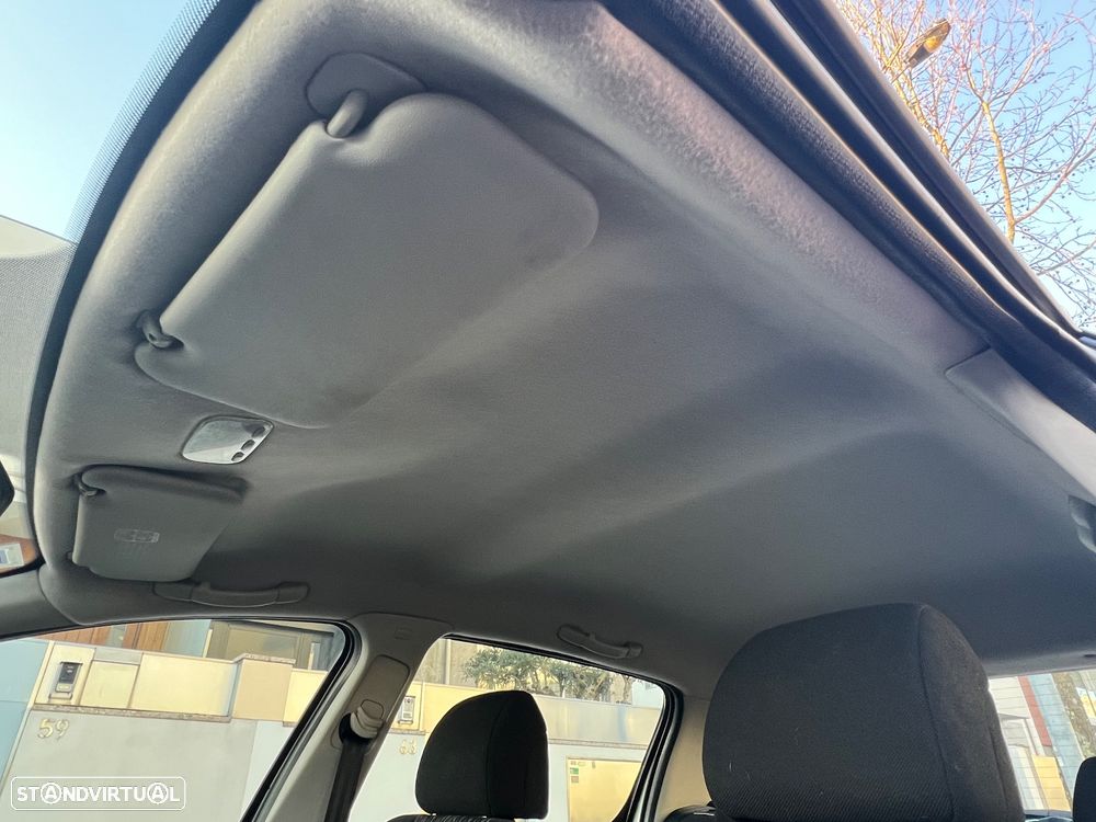 Peugeot 307 1.4 HDi Premium - 22