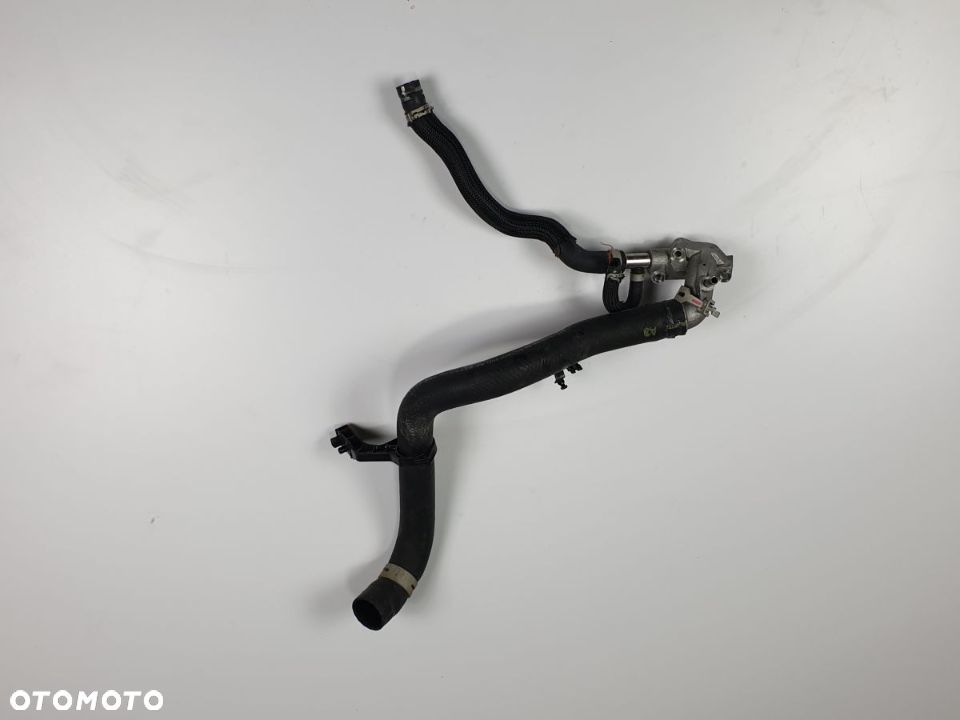 Trójnik Wody TOYOTA RAV4 2.5H od 2019 roku - 1