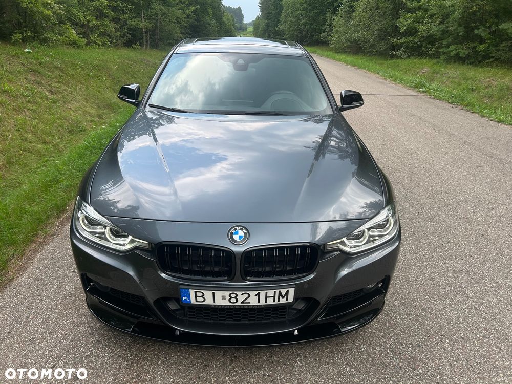 BMW Seria 3 330i Edition M Sport Shadow - 16