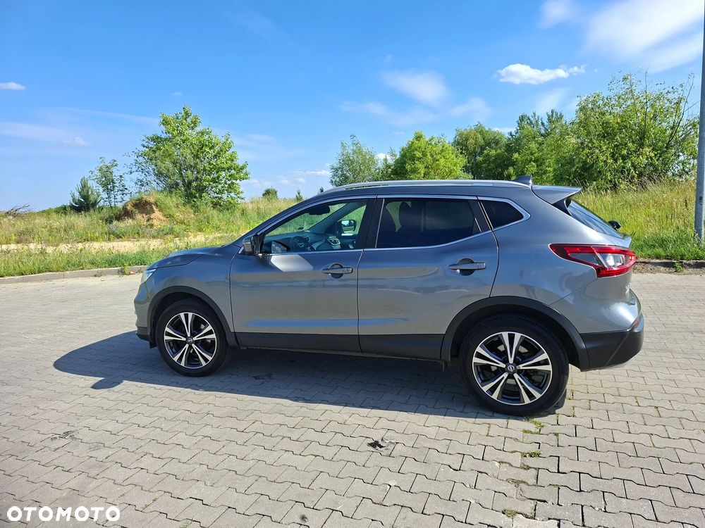 Nissan Qashqai 1.5 dCi N-Connecta - 2