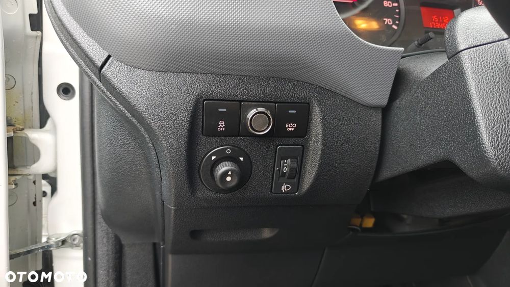 Peugeot Partner - 16