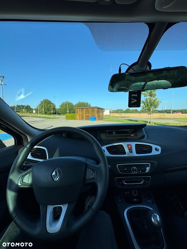 Renault Scenic - 13
