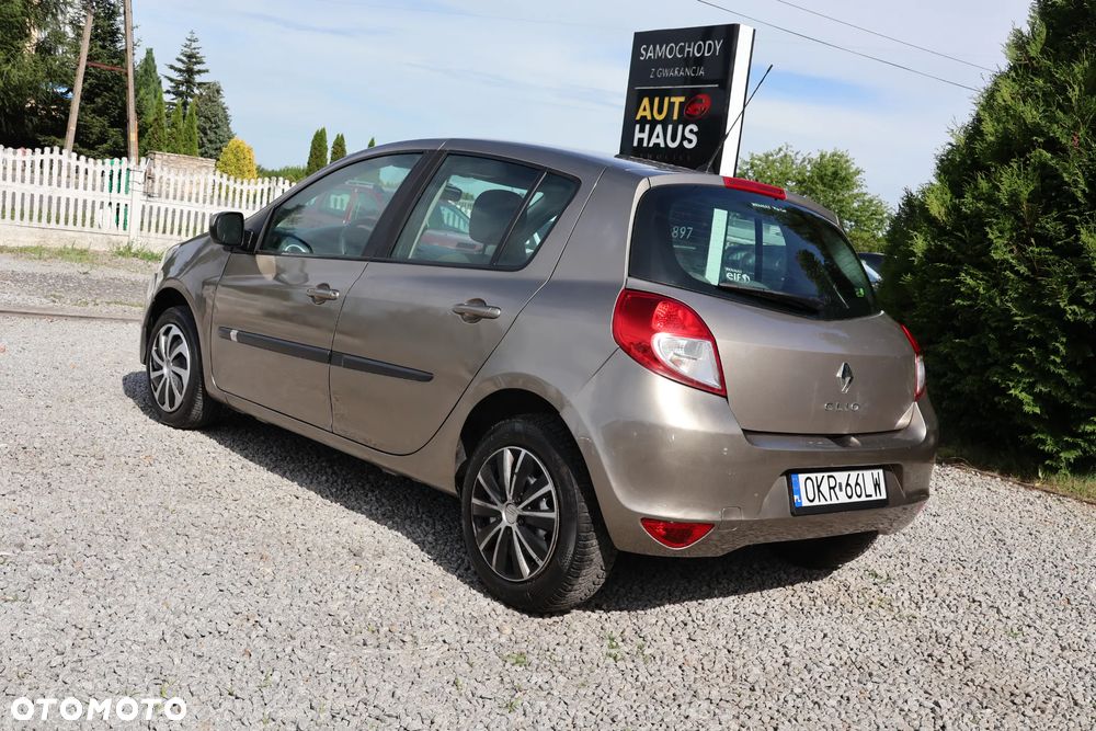 Renault Clio 1.2 16V Dwudziestka - 5