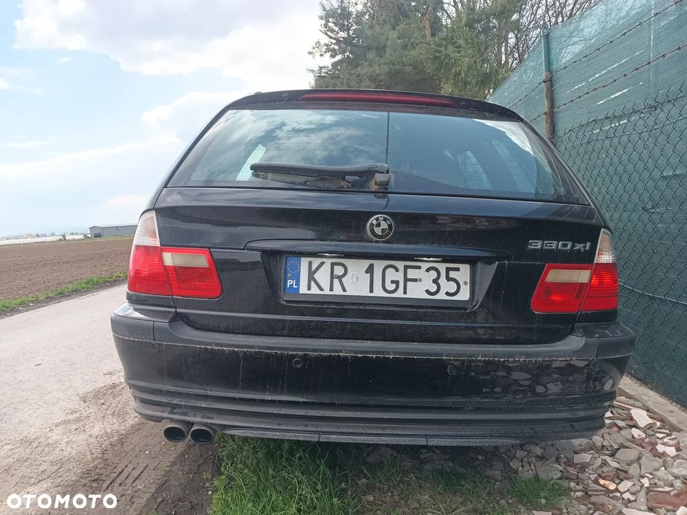 BMW Seria 3 330ix - 6