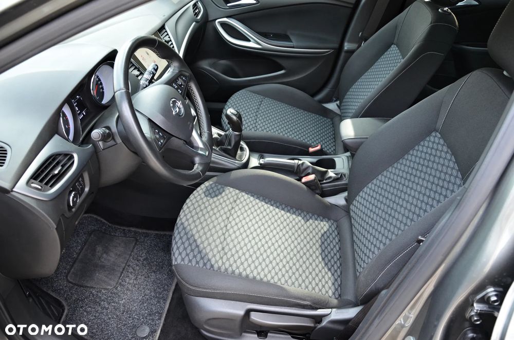 Opel Astra 1.4 Turbo Dynamic - 30
