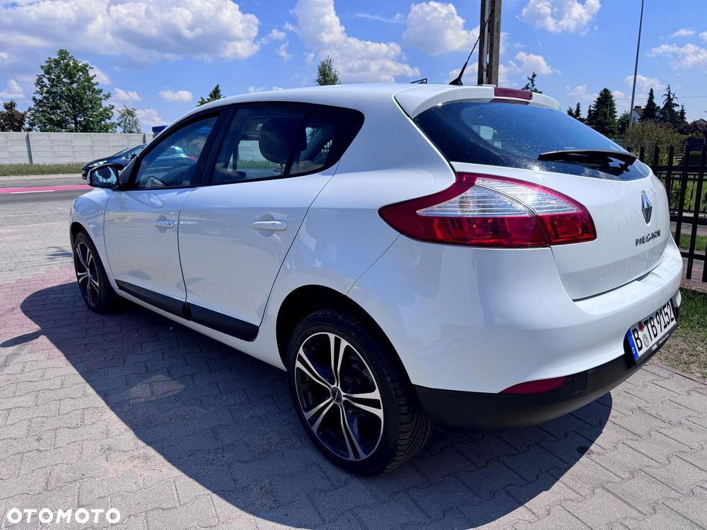 Renault Megane 1.6 16V 110 Expression - 12